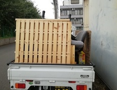 川崎市多摩区にてベッドやテーブル、椅子などの回収をしました